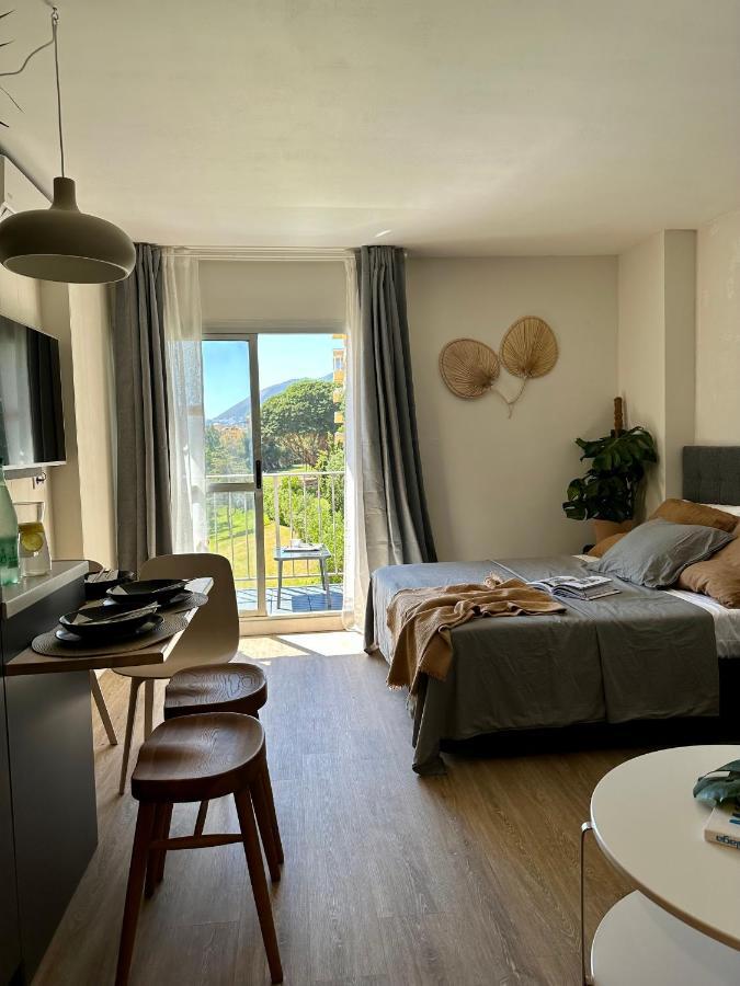 Minerva Estudio Suite La Biznaga , Beach And Pool Benalmádena Esterno foto